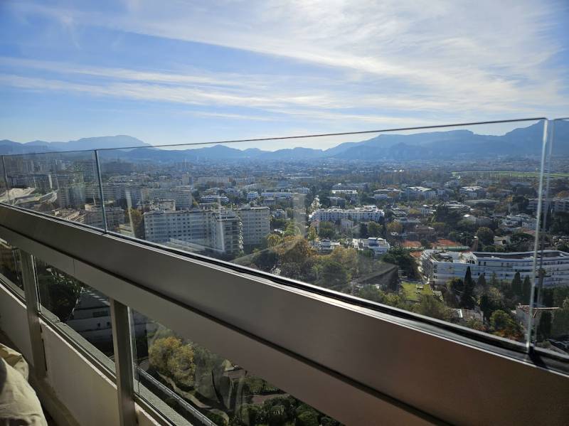 Garde-corps aluminium Marseille | Sur mesure par Artipose